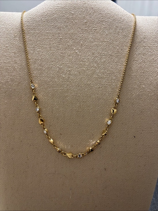 Michael Kors Jewelry - Michael Kors Elegant Gold-Tone Crystal Accent Women's Necklace. Adjustable